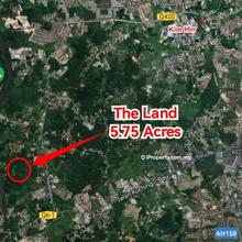 5.75 Acres Land at Jalan Stephen Yong Kuching 