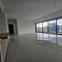 Corner unit Bangsar view mid floor
