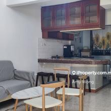 Nice and keep well 2.5 story house for rent