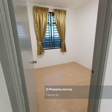 Molek Perdana Apt For Rent @ Taman Molek 