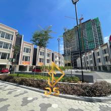 Piccabilly shop lot for sale