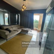 Koi tropika condo for rent partly furnished puchong