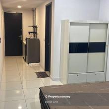 Fully furnished / Actual unit / 1 parking 