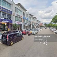 Taman Molek @ 1st & 2nd Floor Shoplot For Rent