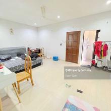 Corner Saujana Puchong Sp9 Double Storey Terrace house 49x70 Big Land