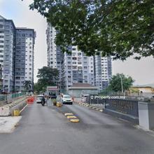 Non bumi lot, 3 bedroom, Got strata title, Unfurnished, 100%Loan