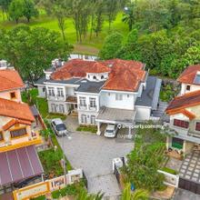 2 storey bungalow, With swimming pool, Fully renovated, Golf club view