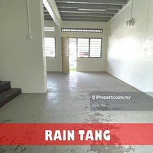 Double Storey Terrace Island Glades renovated unfurnished for rent