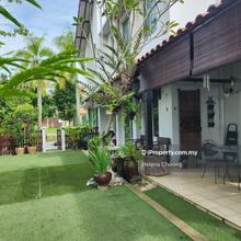 Sizable bungalow to let. 