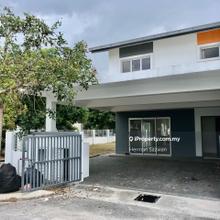 Terrace house for Sale