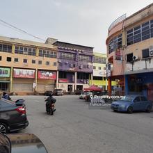 3 Storey Shoplot with strategic location near to Ambank