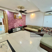 Renovated & Extended kitchen, Balcony Facing KL City View 