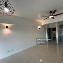 Freehold, Renovated, Great Condition, Strategic Location