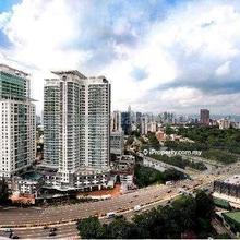 Comfortable condominium and easy connectivity to city centre