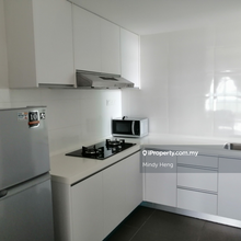 Molek pulai 2 bedrooms High floor unit for sale