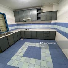 2.5storey link house in sd7  your ideal family home