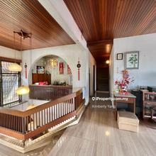 Bungalow for Sale, Well Designed House, Nice Views ! 