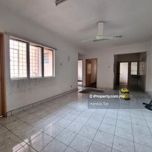 Low Floor, Bare unit, Unfurnish, Gated Guarded, 100% Loan
