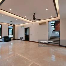 3 Storey Bungalow for sale