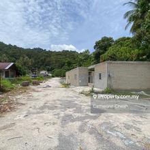 Teluk Kumbar empty land For Rent Facing Mainroad Good Exposure