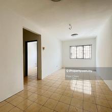 New painted Kinrara Putri Apartmnt For Sale 