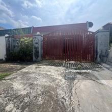 Single Storey Terrace @ 27 Jalan Dataran 1/8, Taman Kempas Johor Bahru