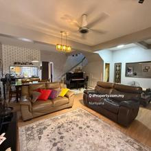 Rumah 2tkt Untuk Dijual di Kota Damansara Petaling Jaya Selangor 