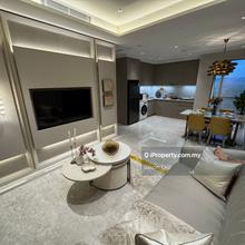 Walking to Public Transport & KLCC, Freehold, High ROI, Luxury Living