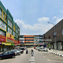 Taman Sri Muda 2-Storey Corner Lot For Rent