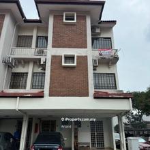 Well maintained townhouse at sri bayu, usj 11, subang jaya.