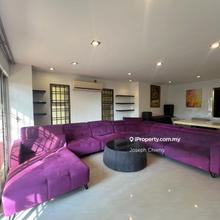 Excellent renovated ready to move in unit