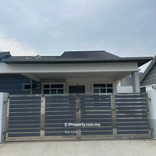 Kluang @ Taman Bukit Perdana (Semi-D Partial furniture for Rent) G&G