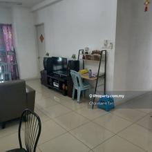 Fortune Perdana low floor 3 car parks furnish facing house n lake side