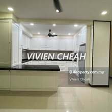 Fully Renovated. Quiet neighbourhood.