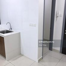 KL Traders Square Gombak high floor for sale 