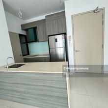 Walking distance to Lrt Mrt , Shopping mall, Medical Center 