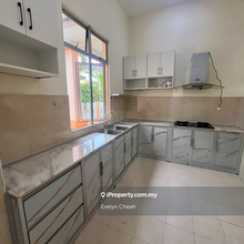 Spacious Bungalow unit for Rent at Bandar Cassia