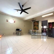 Terrace house for Sale