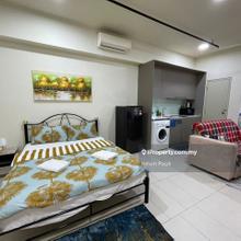 Below Market Tamarind Suites Studio Facing Pool View In Cyberjaya