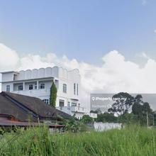 Below Market 33% - 3 Storey Bungalow Kampung Kota Jelasin