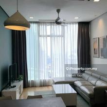 Cozy and functional unit with ready to move in condition. 