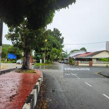 Single Storey Terrace at Tanjung Tokong La:1,600sf