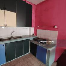 Sri Sentosa Old Klang Road Top Floor Flat For Sale