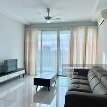 Well maintained, high floor unit. Near to amenities and Universities.