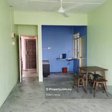 Flat Pelangi Indah - Top Floor - Jalan Cantik - Market Low price