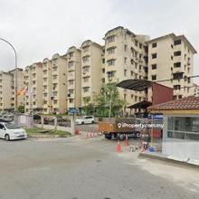 Subang Suria Apartment for Sale-High Return