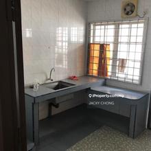 1 Storey House Taman Taynton View Cheras Kl  limited unit