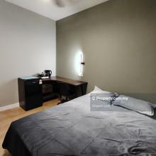 Fully Furnished Id Renovated Unit Studio Good Deal