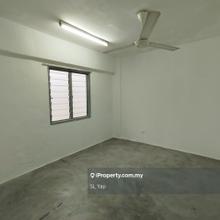 Walkin distance to pavillion 2 bukit jalil ali meng school