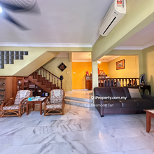 Long Driveway, Good Condition, Walking to Atria